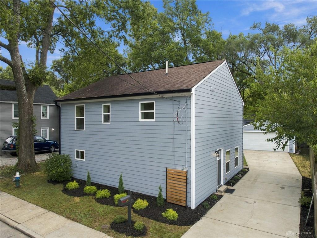 608 Centre Property Photo 1