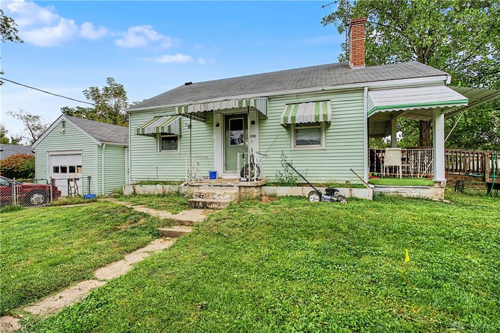 8802 Pine Property Photo 5