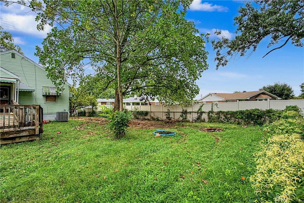 8802 Pine Property Photo 23