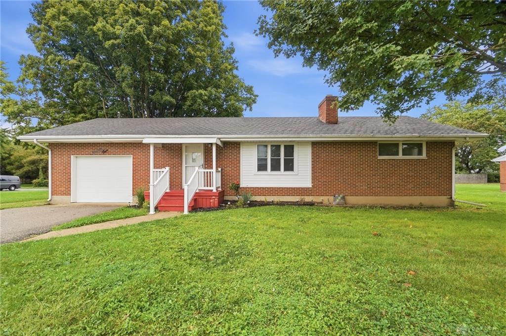 95 Lawnview Property Photo 1