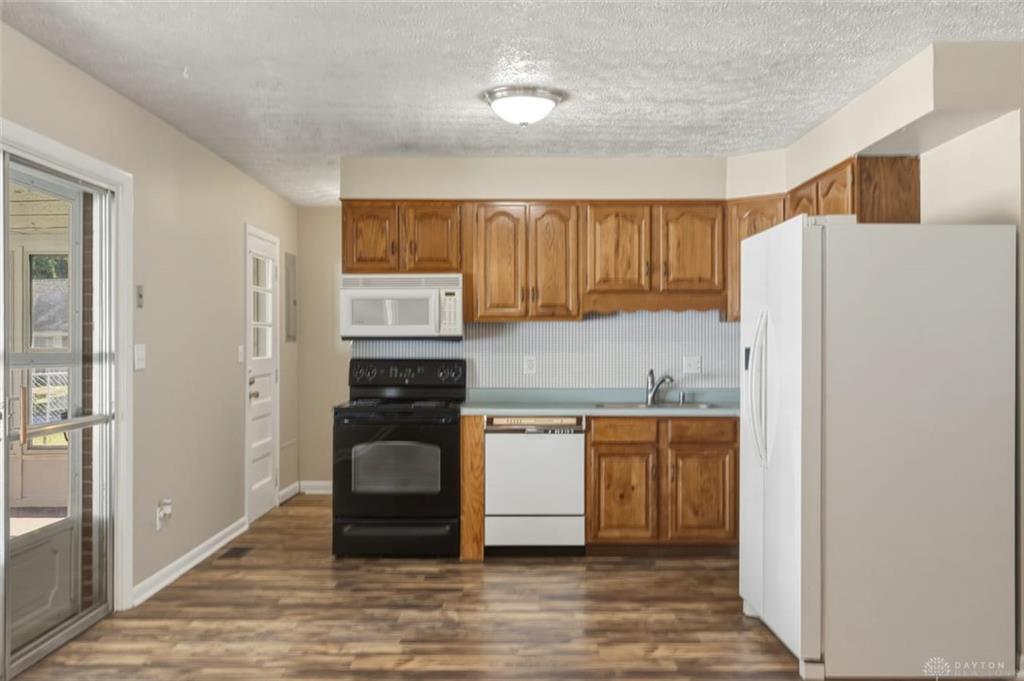 634 Martin Property Photo 9