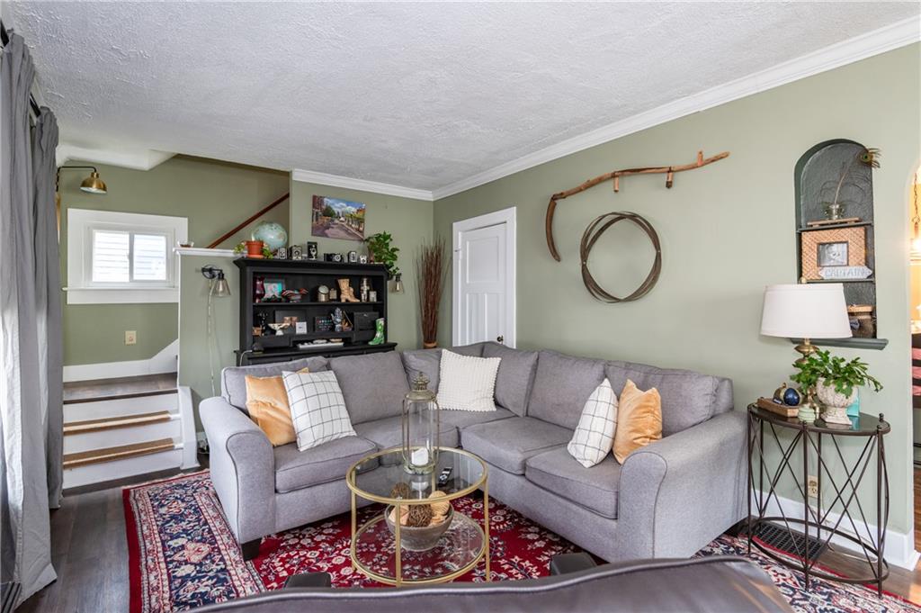 1410 Arbor Property Photo 3