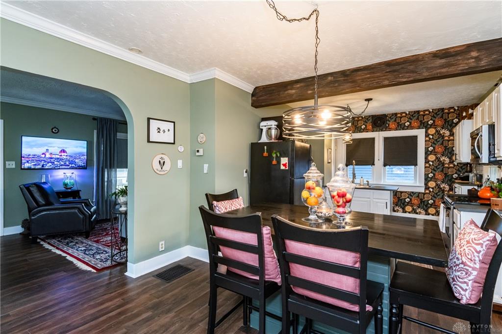 1410 Arbor Property Photo 11