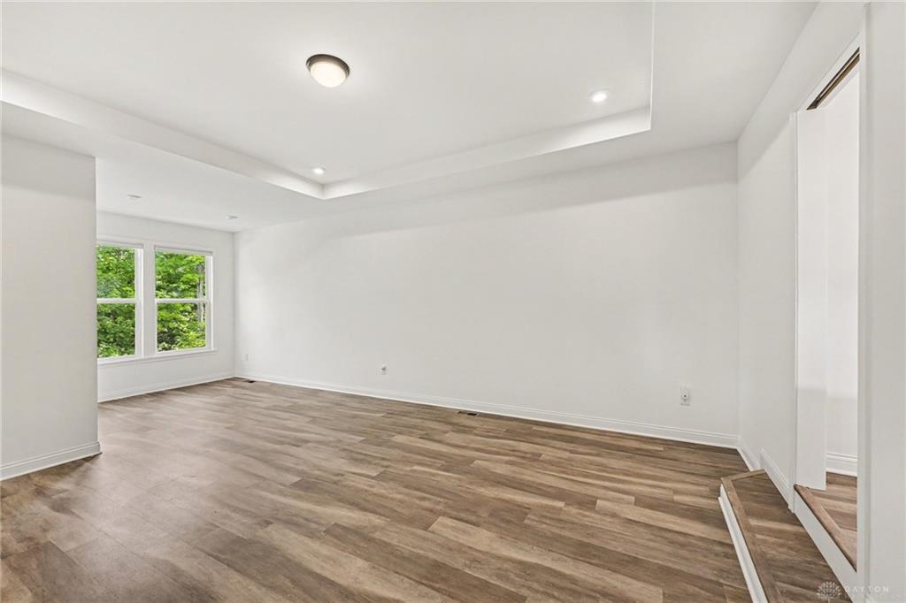 2112 Silver Linden Property Photo 16