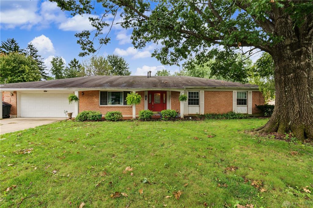 1022 E Rahn Property Photo 1
