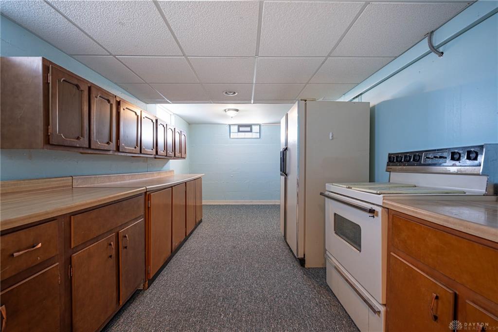 1233 Cloverfield Property Photo 32