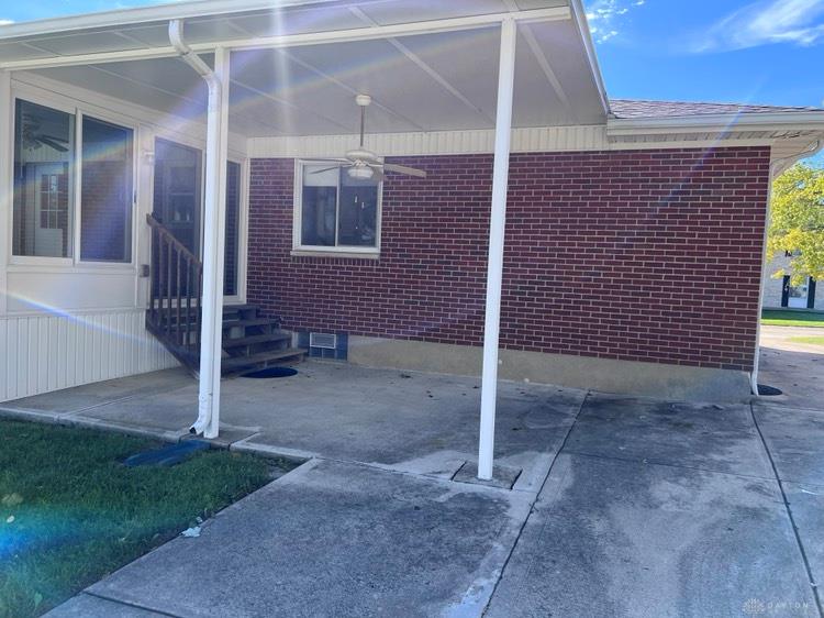 1233 Cloverfield Property Photo 35