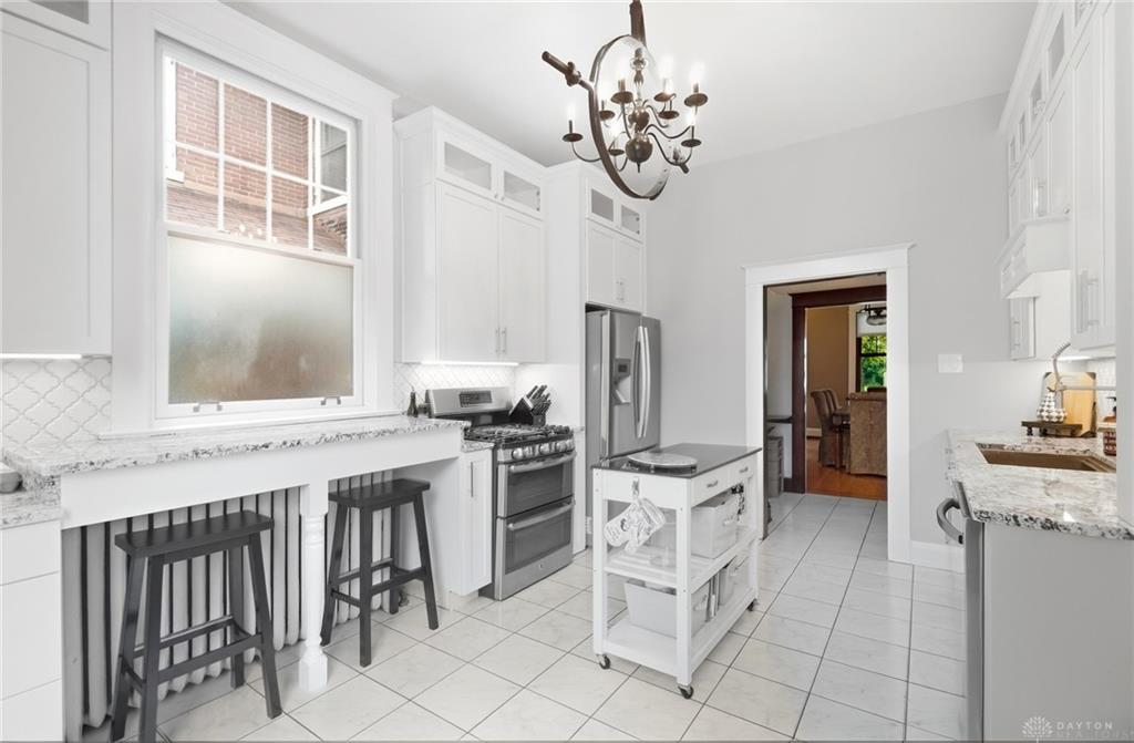 843 Dayton Property Photo 18