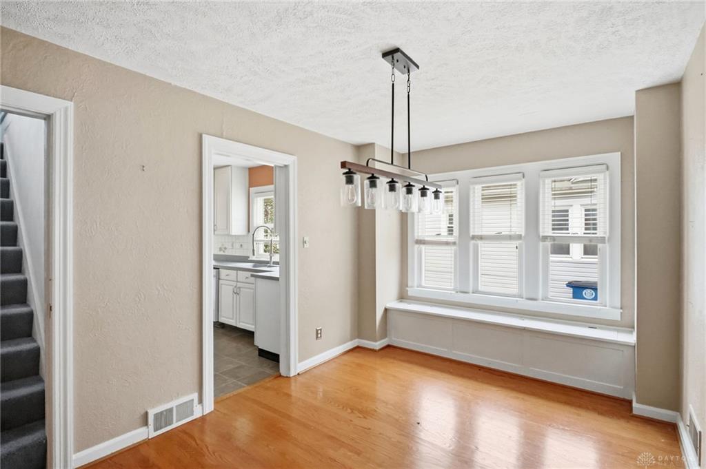 1034 Croyden Property Photo 13