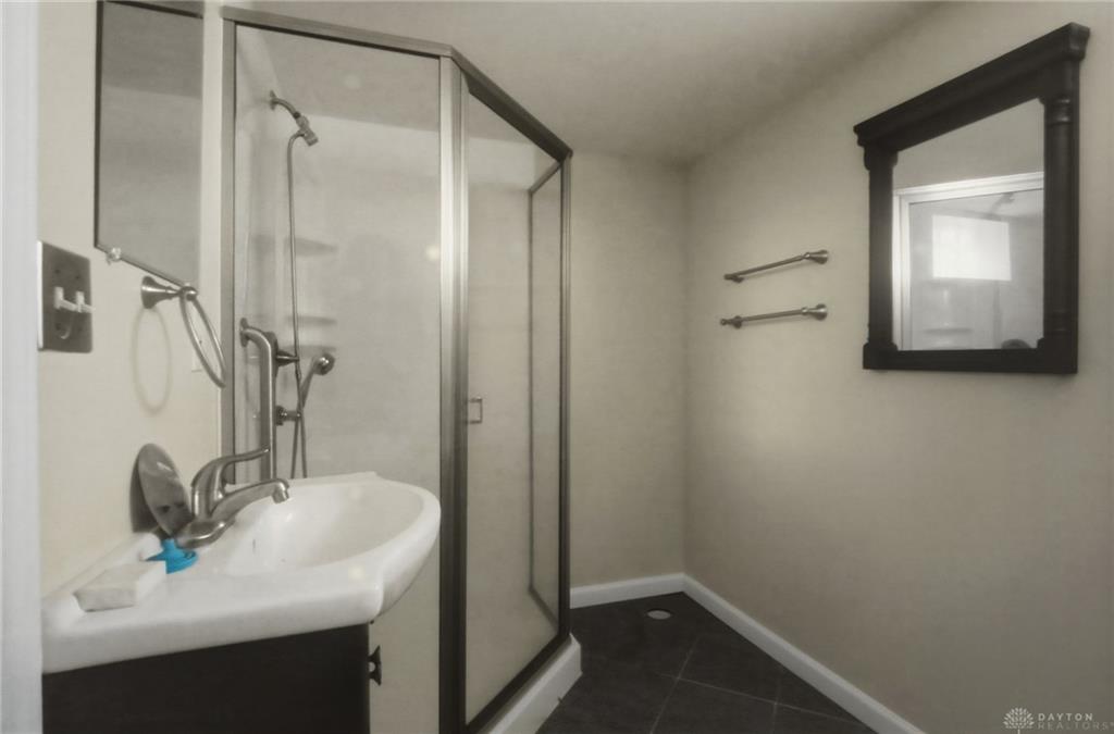 1034 Croyden Property Photo 39