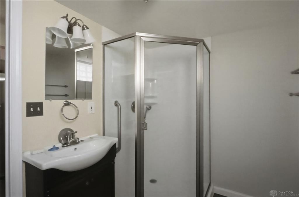 1034 Croyden Property Photo 41
