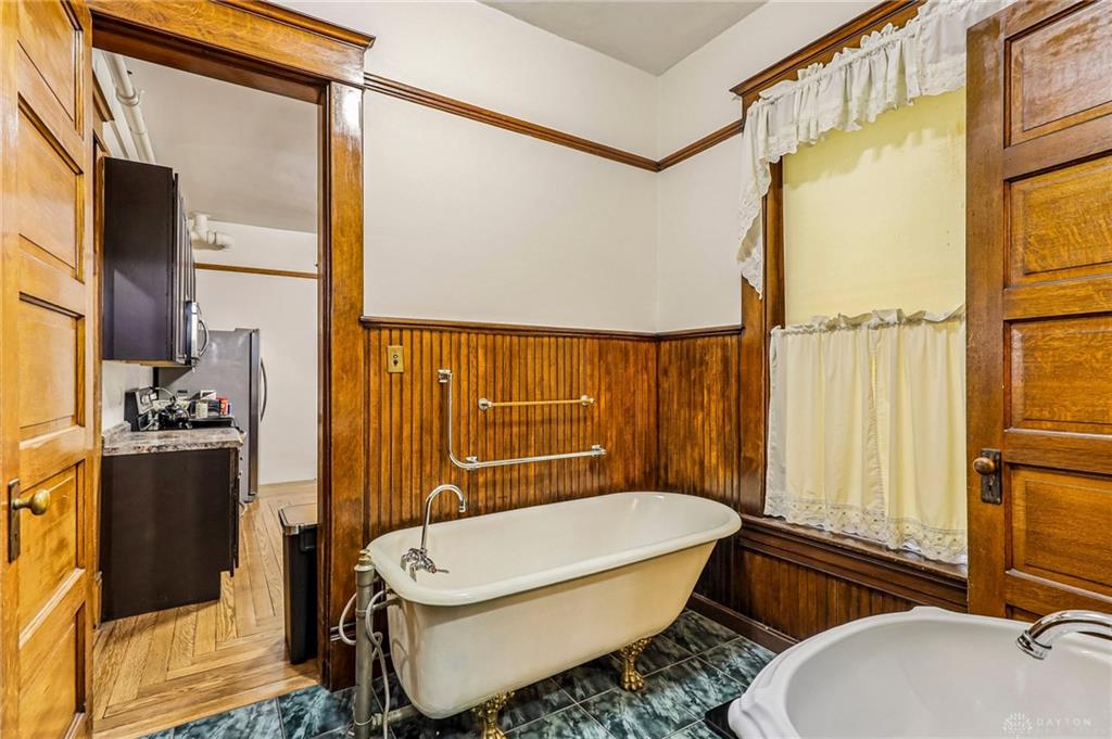 208 Sweitzer Property Photo 20
