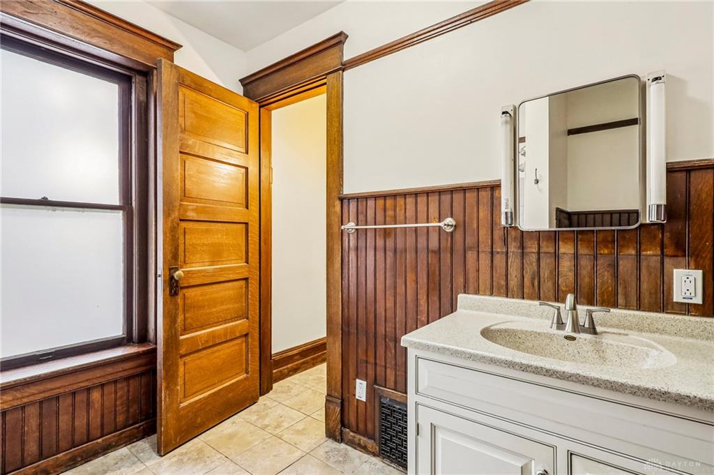 208 Sweitzer Property Photo 56