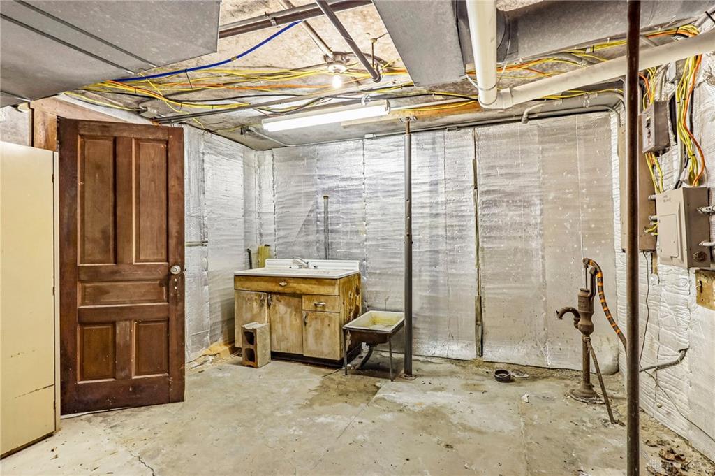 208 Sweitzer Property Photo 86