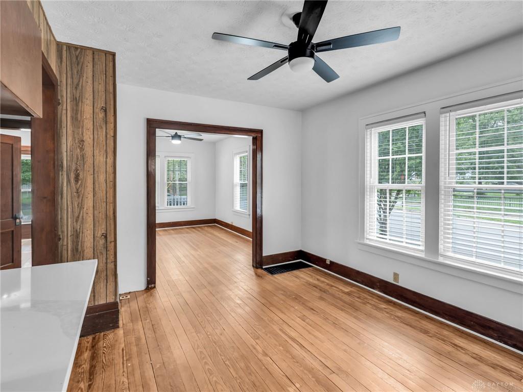 20 Mound Property Photo 32