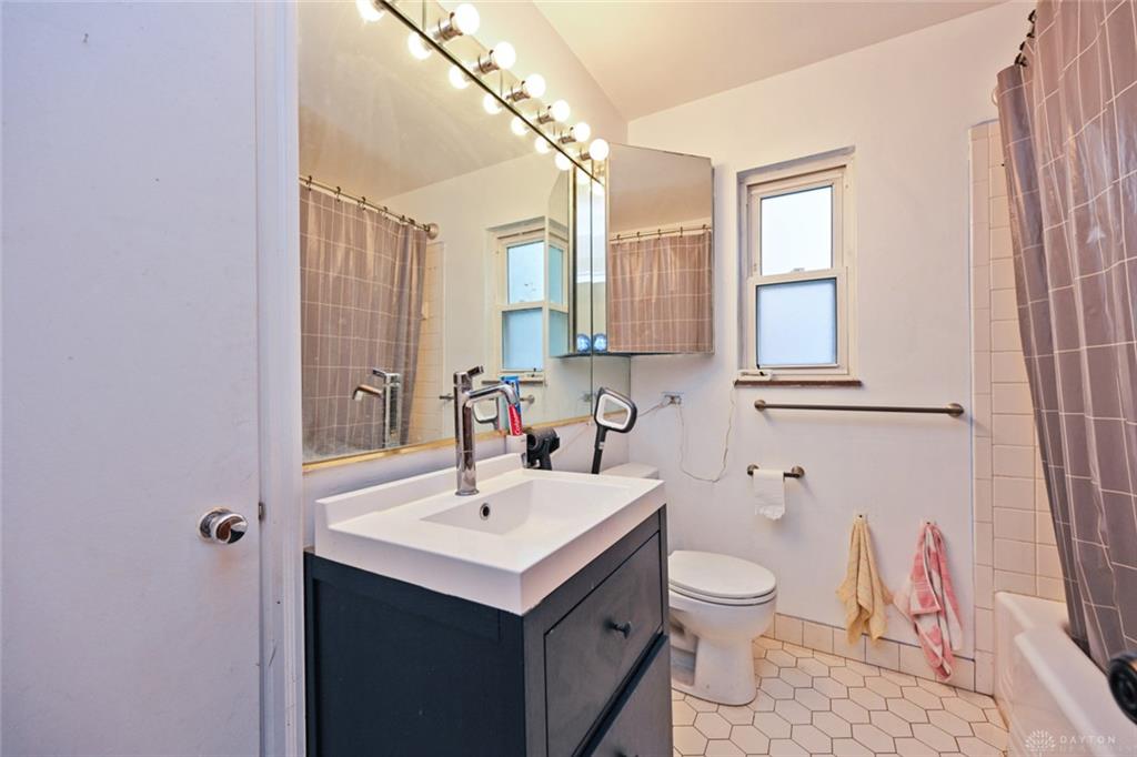 1606 Benson Property Photo 19