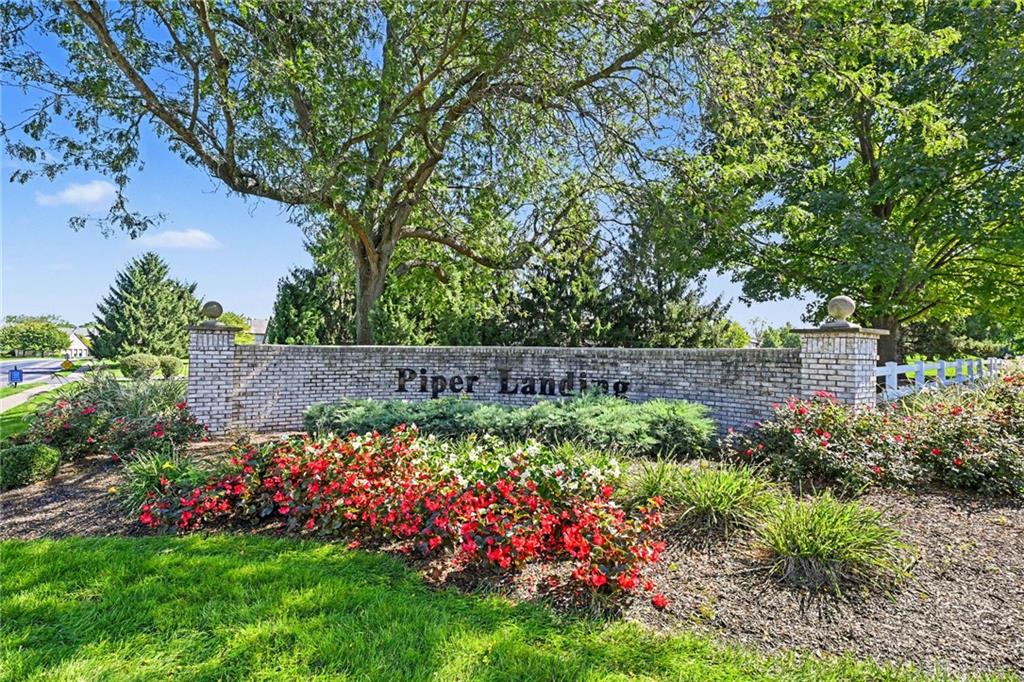 1655 Piper 206 Property Photo 32