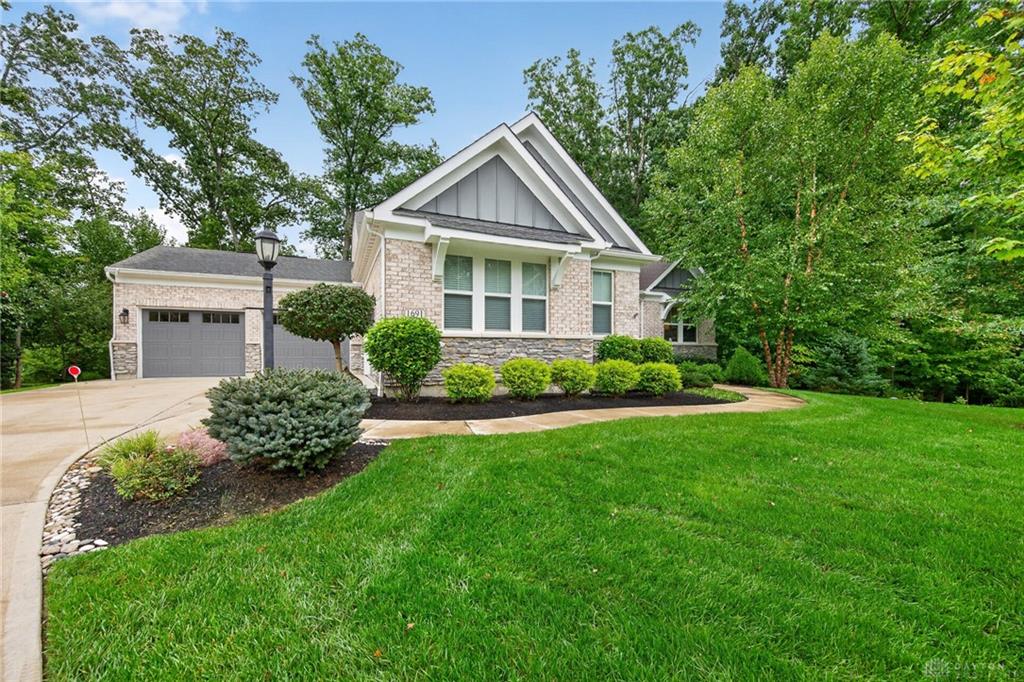 1691 Bluffton Terrace Property Photo 4
