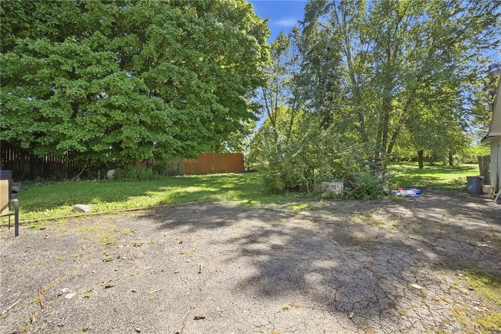 4525 E National Property Photo 27