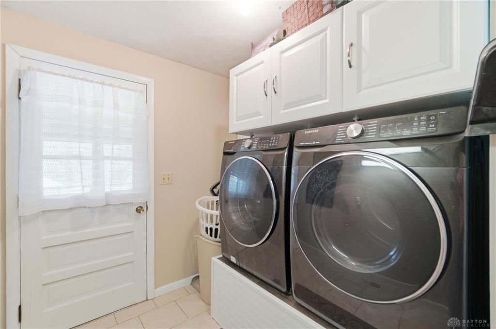 650 Sheffield Property Photo 30