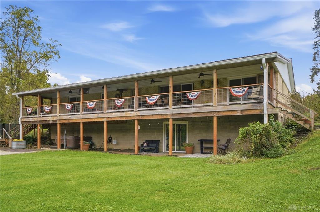 650 Sheffield Property Photo 65