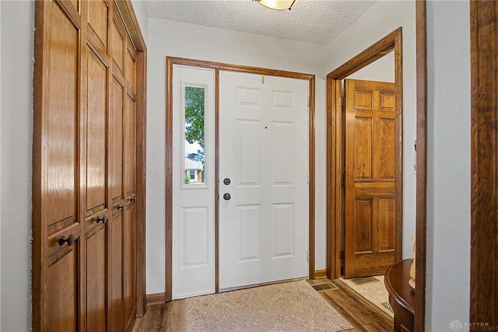 129 W Van Lake Property Photo 6