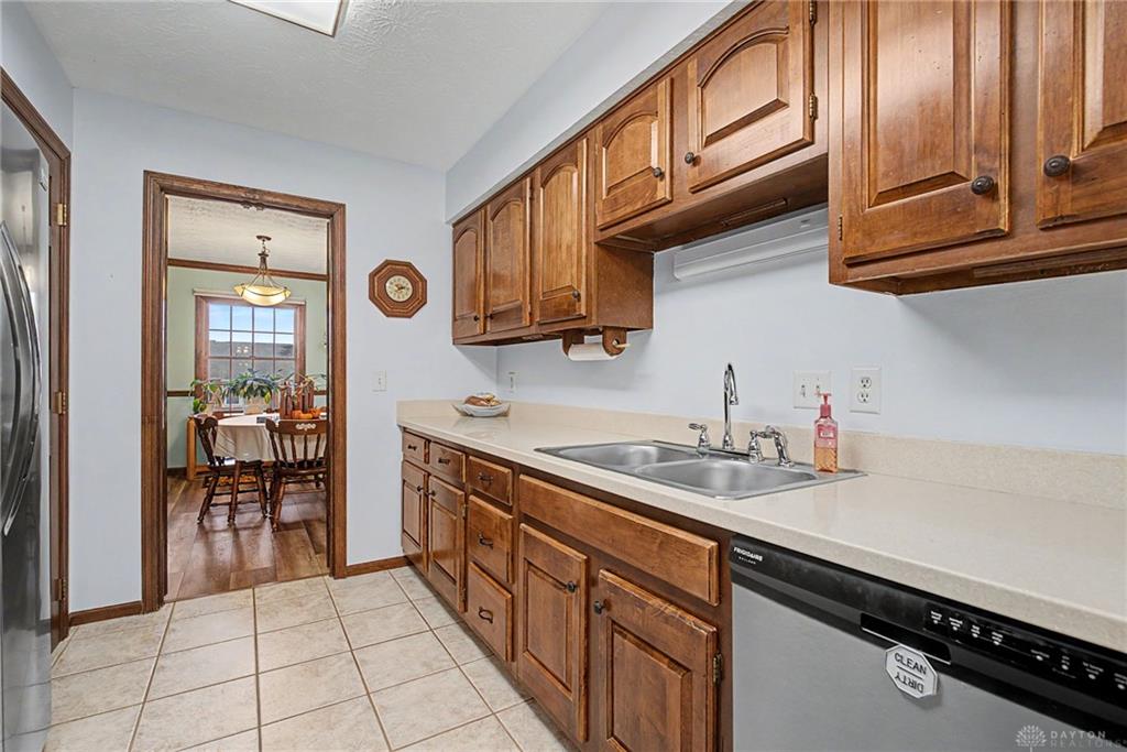 129 W Van Lake Property Photo 15