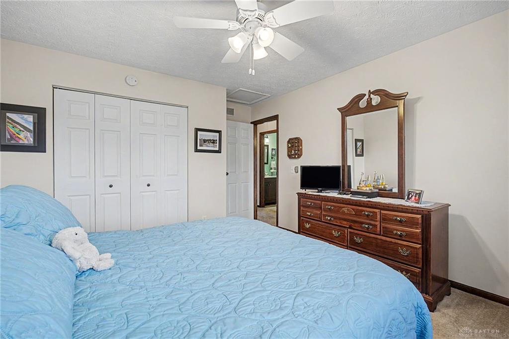 129 W Van Lake Property Photo 31
