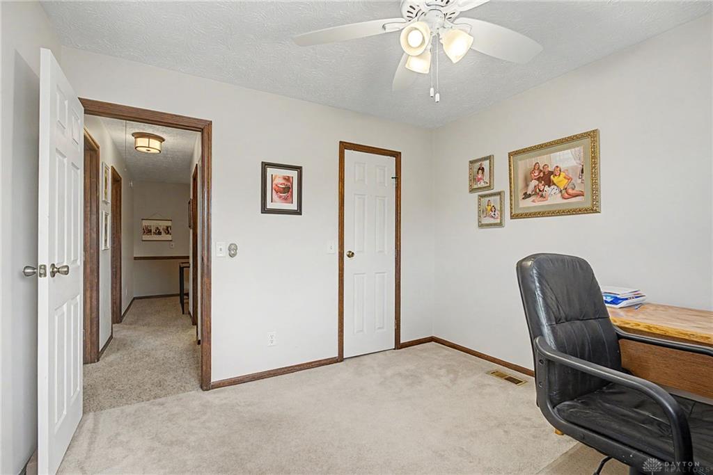 129 W Van Lake Property Photo 34