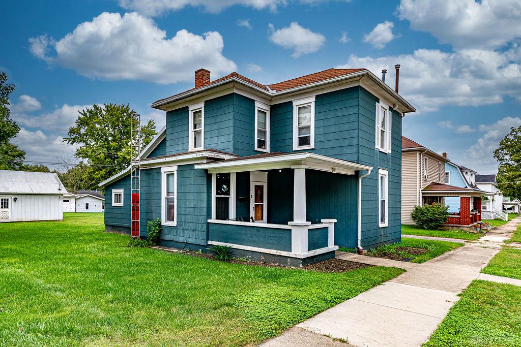 211 Pearl