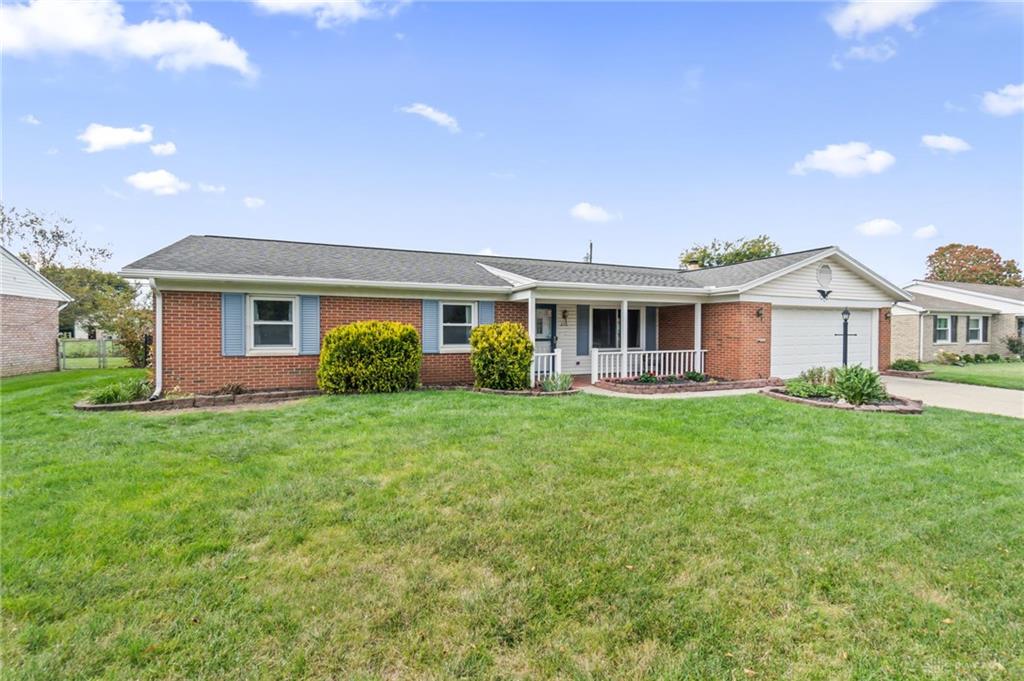 230 S Dorset Property Photo 2