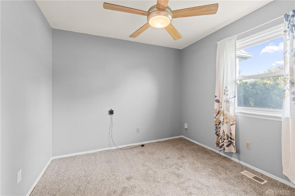 230 S Dorset Property Photo 28