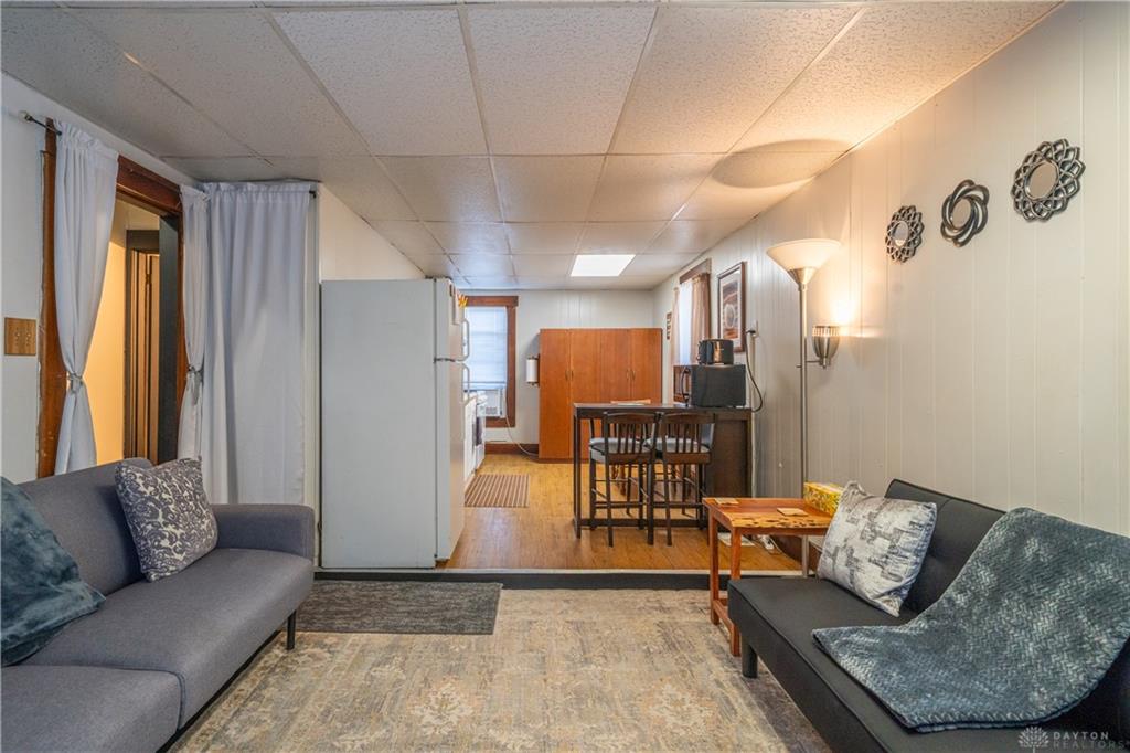 712 W Main Property Photo 24