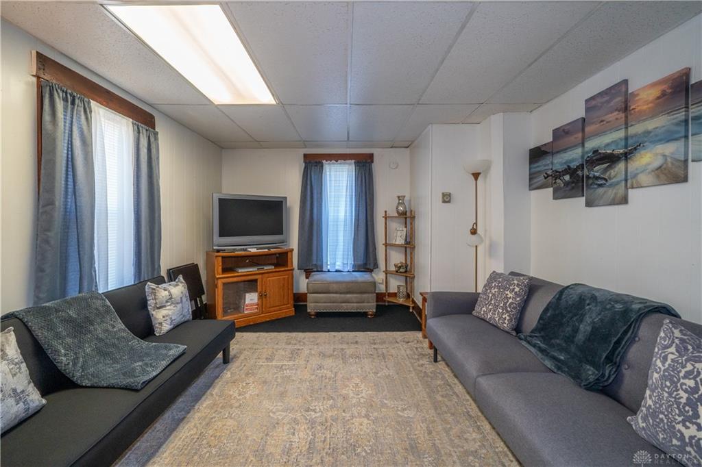 712 W Main Property Photo 25
