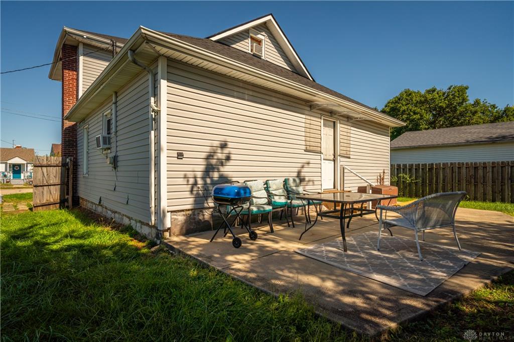 712 W Main Property Photo 41