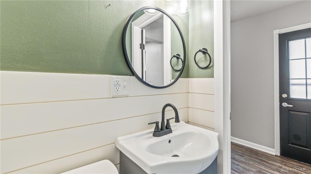 1423 Crestview Property Photo 25