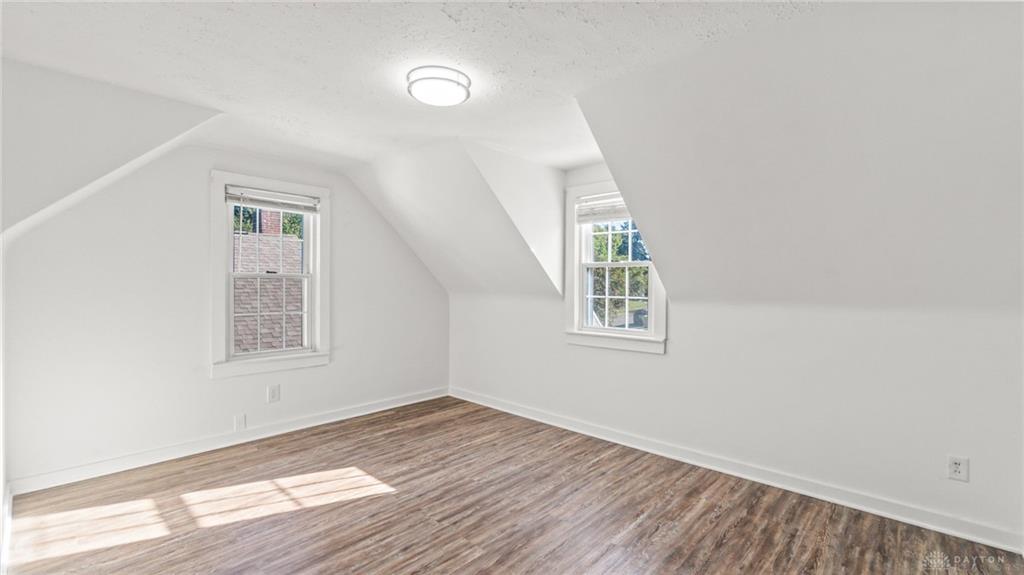 1423 Crestview Property Photo 35