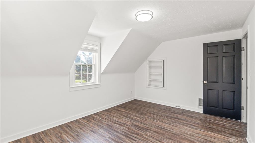 1423 Crestview Property Photo 36