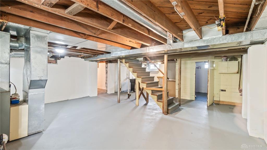 1423 Crestview Property Photo 41