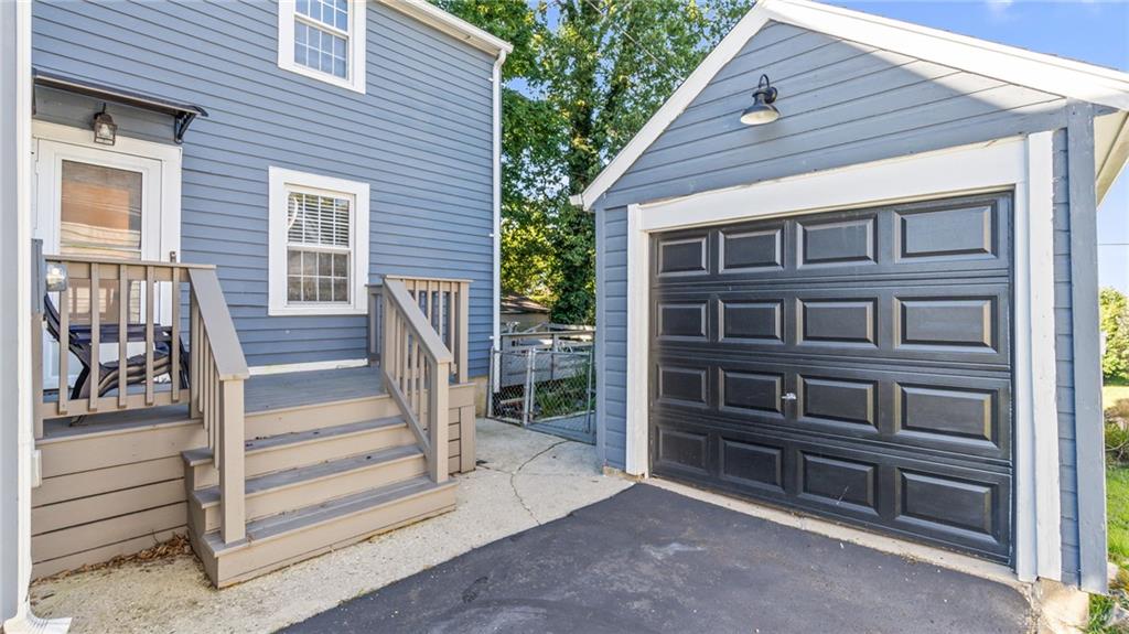1423 Crestview Property Photo 45