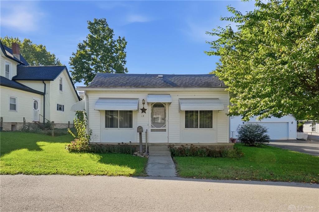 13 N Maple Property Photo 1