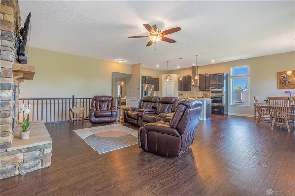 3194 Renaissance Property Photo 2