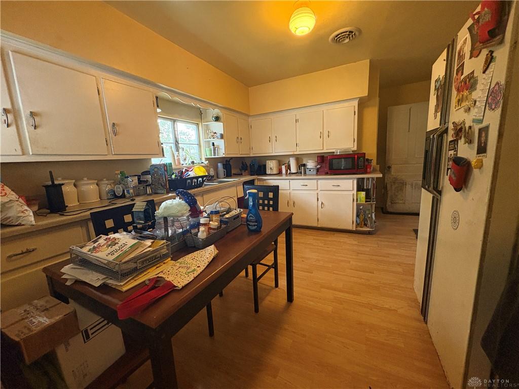 201 Main Property Photo 4