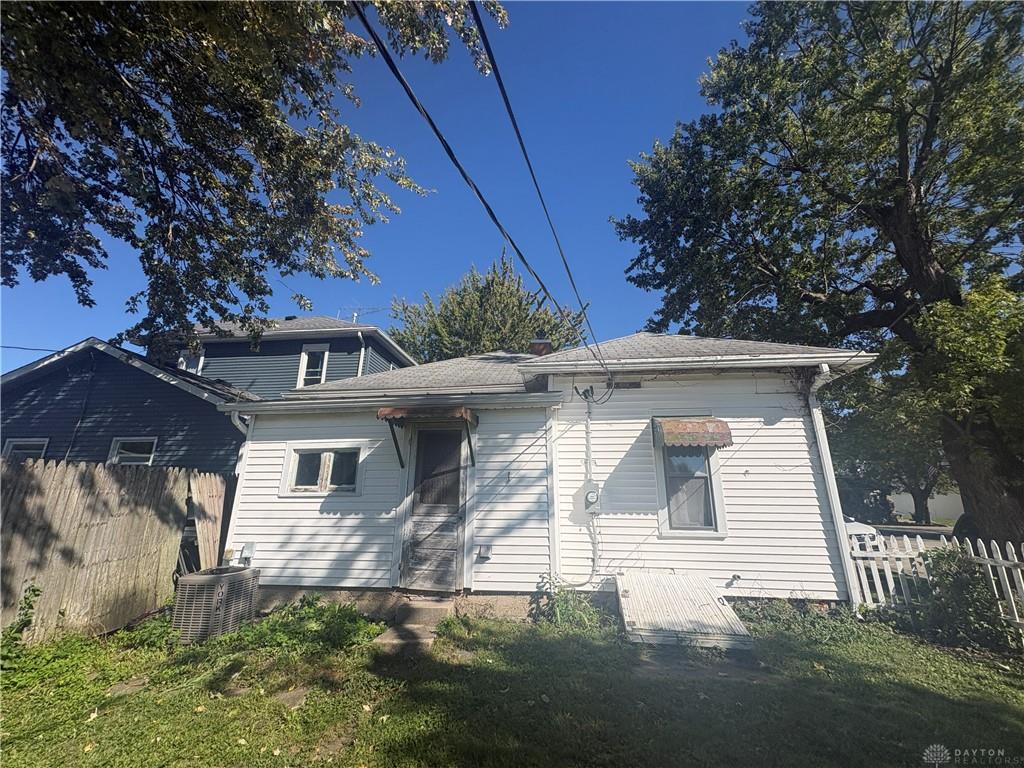 201 Main Property Photo 13