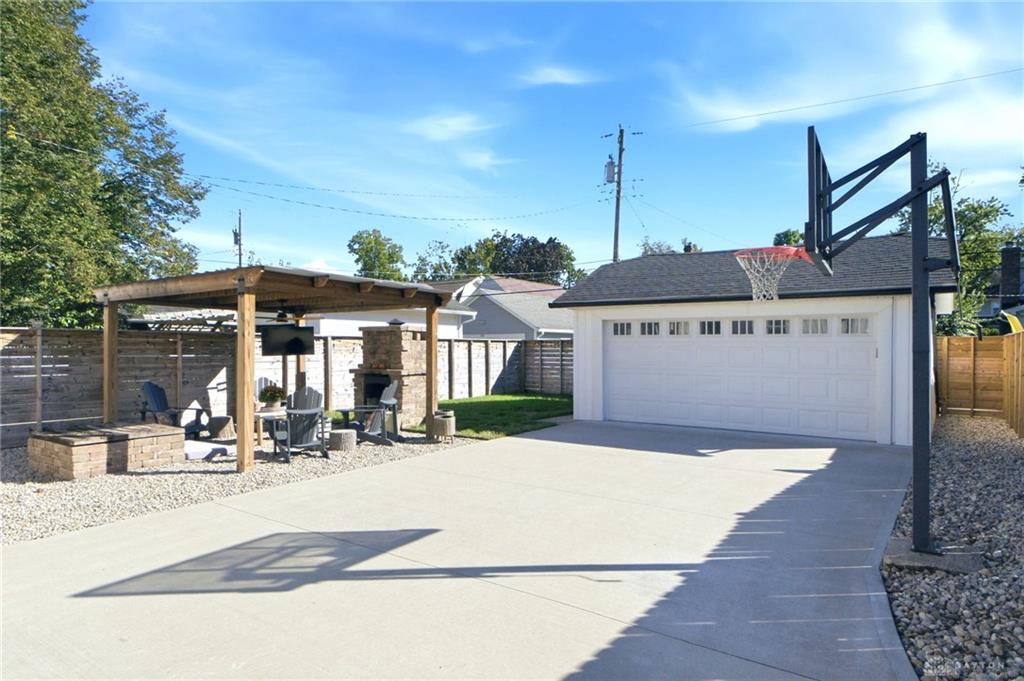 416 Monteray Property Photo 26