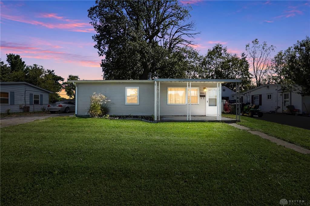 1006 N Scott Property Photo 1