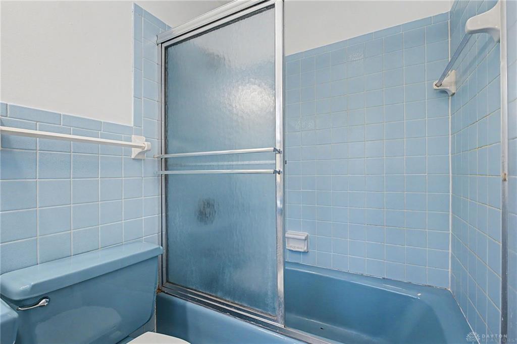 310 Phillips Property Photo 29