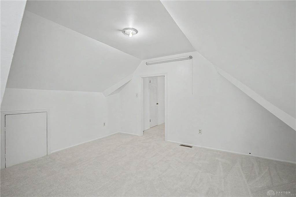 310 Phillips Property Photo 34
