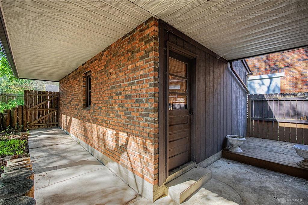 310 Phillips Property Photo 40