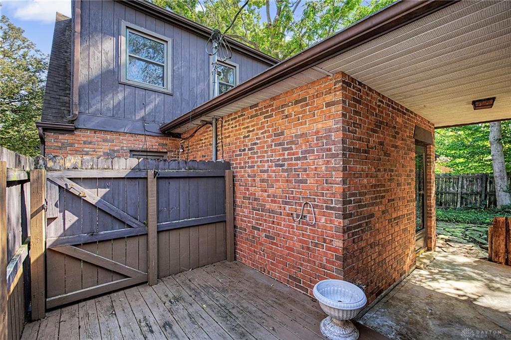310 Phillips Property Photo 42